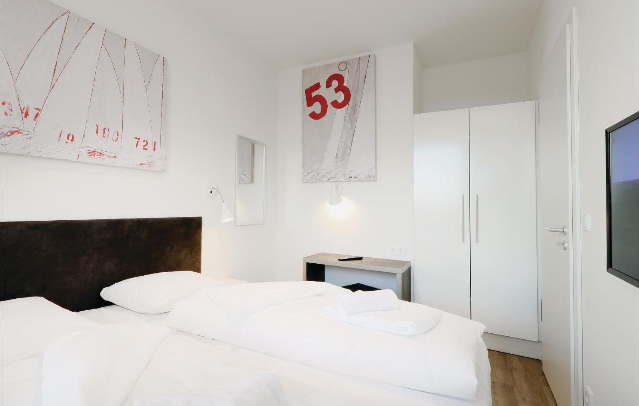 Stunning Apartment In Luebeck Travemuende With Wifi Екстер'єр фото