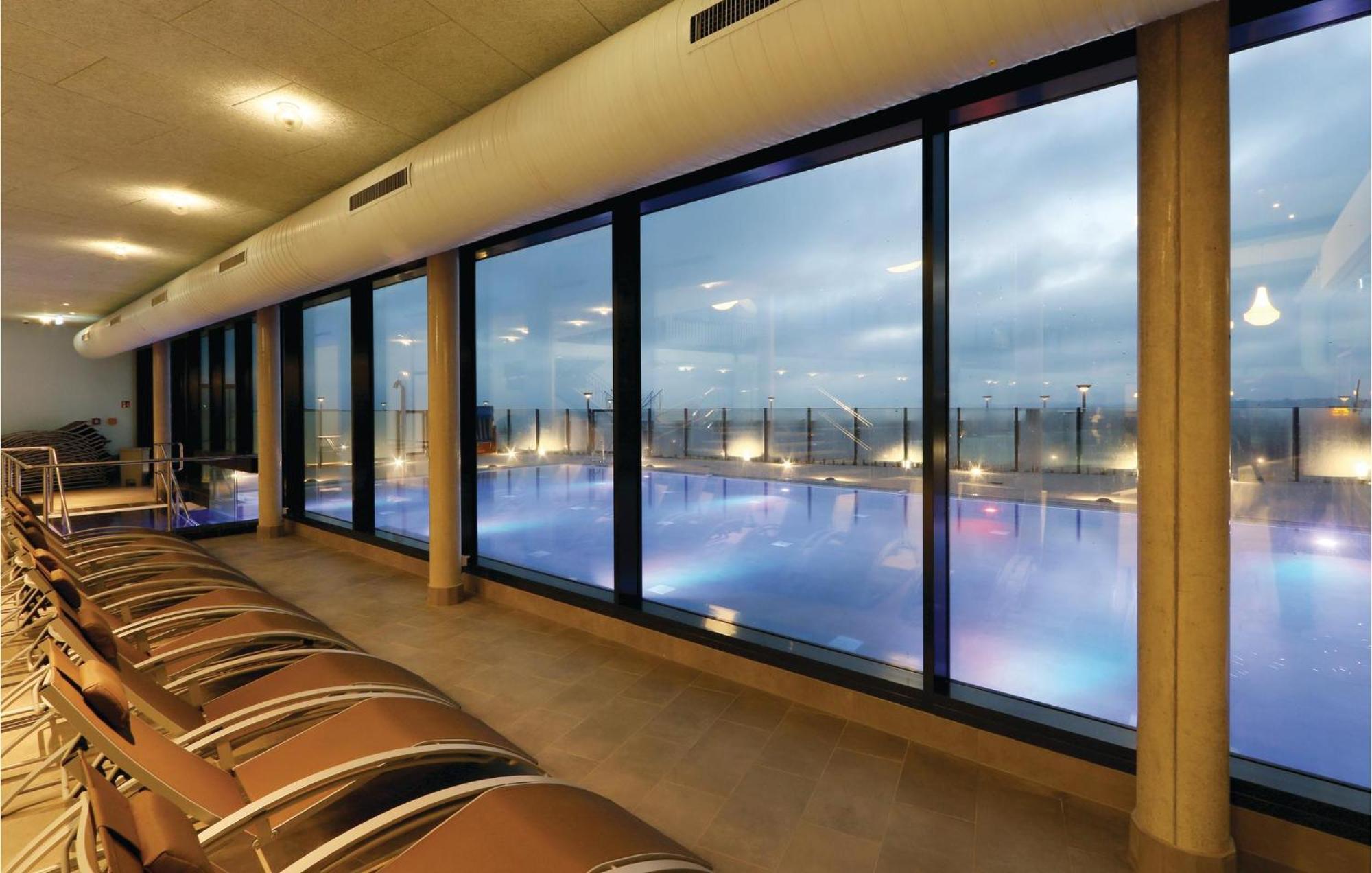 Stunning Apartment In Luebeck Travemuende With Wifi Екстер'єр фото